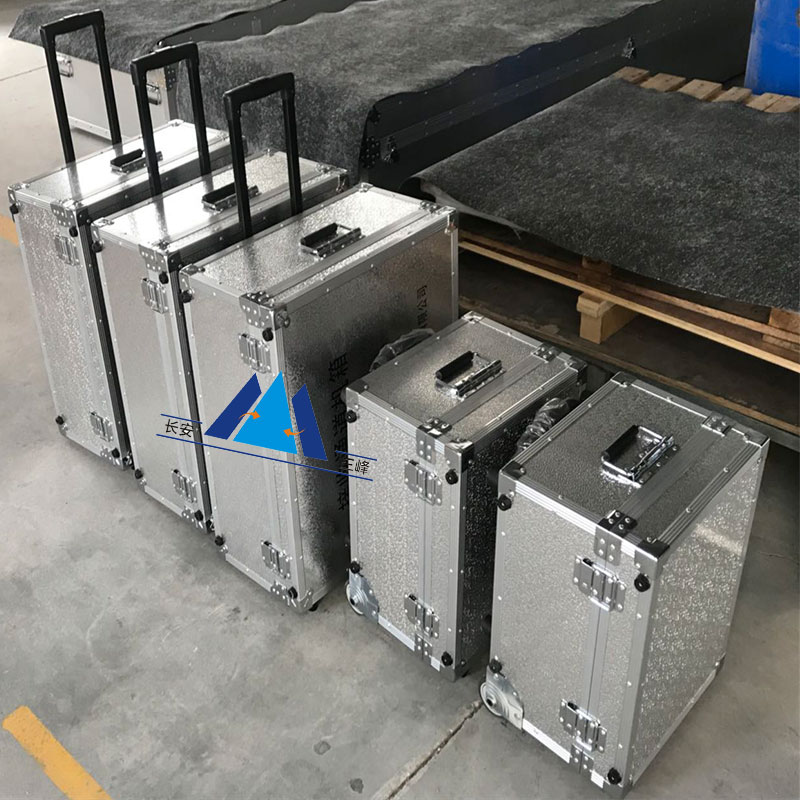 三峰包裝箱 專業(yè)鋁合金航空箱制造商，助力精密設(shè)備安全運(yùn)輸